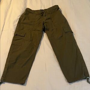 Women’s Sanctuary Olive Cropped Cargo Pants